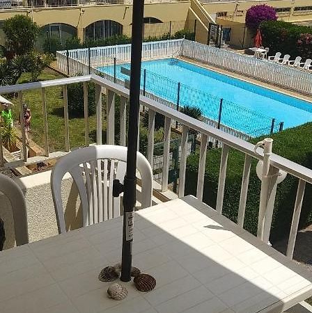 Appartement T2 Avec Piscine, Proche De La Plage Et Du Port Груиссан Экстерьер фото